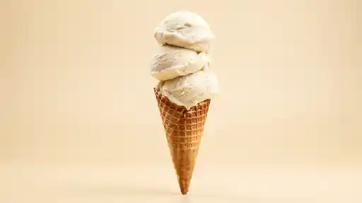 Vanilla waffle cone 3 scoops